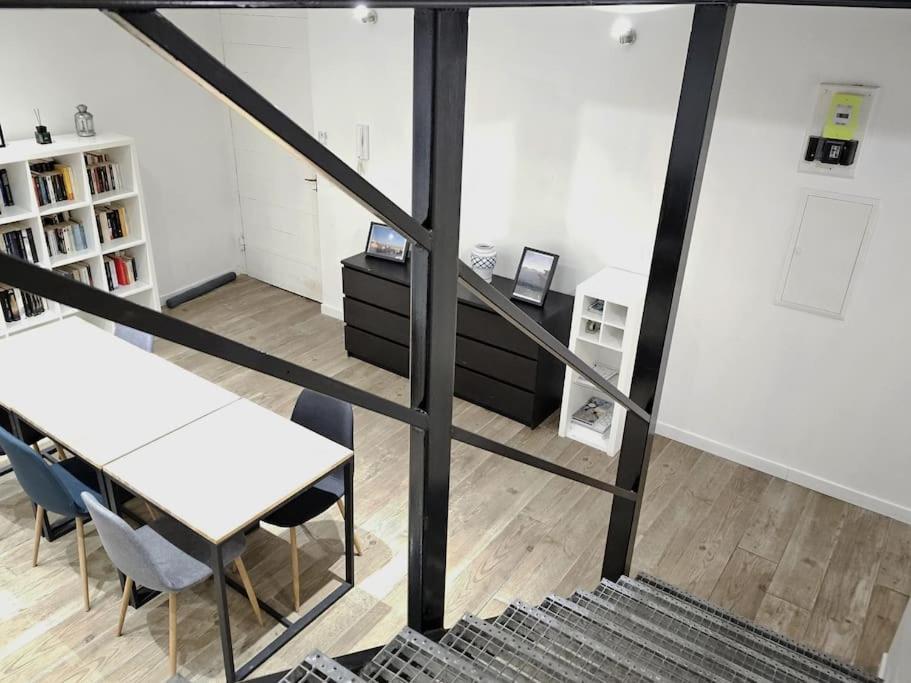 Ferienwohnung L'Atelier De La Sainte - Vieux Port Marseilles Exterior foto