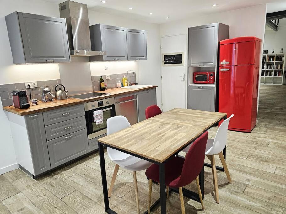 Ferienwohnung L'Atelier De La Sainte - Vieux Port Marseilles Exterior foto